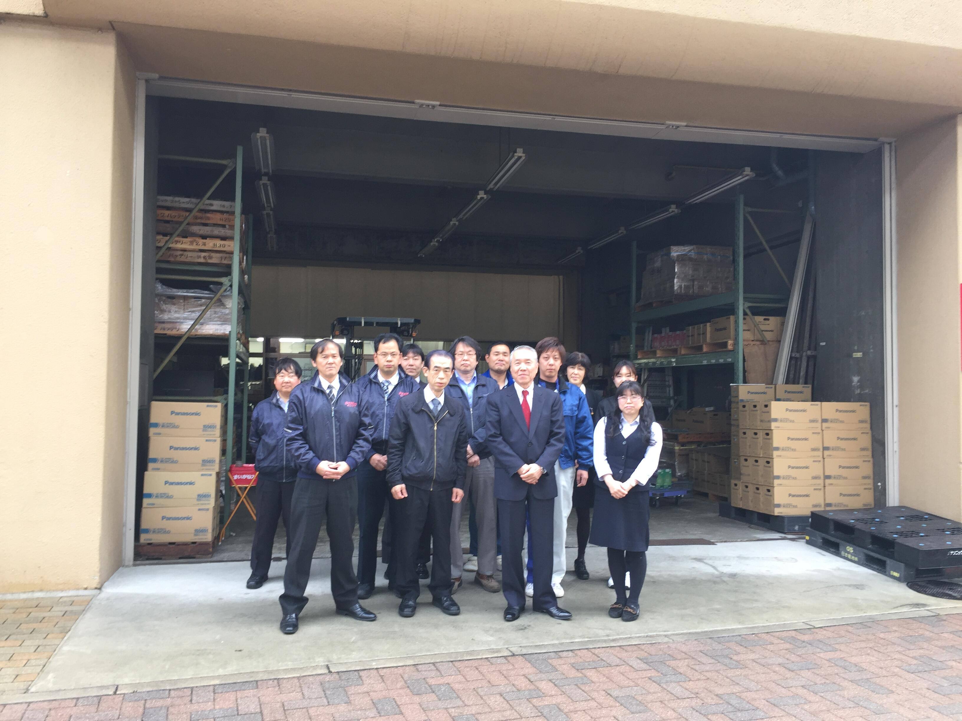本社集合写真 | 第二新卒募集 | 株式会社中村電機商会(愛知県名古屋市西区)の求人